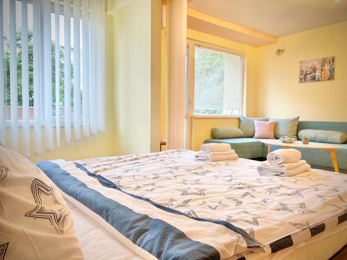 Sunny Central Apartment With Tv & Wi-Fi Stara Zagora Exteriér fotografie