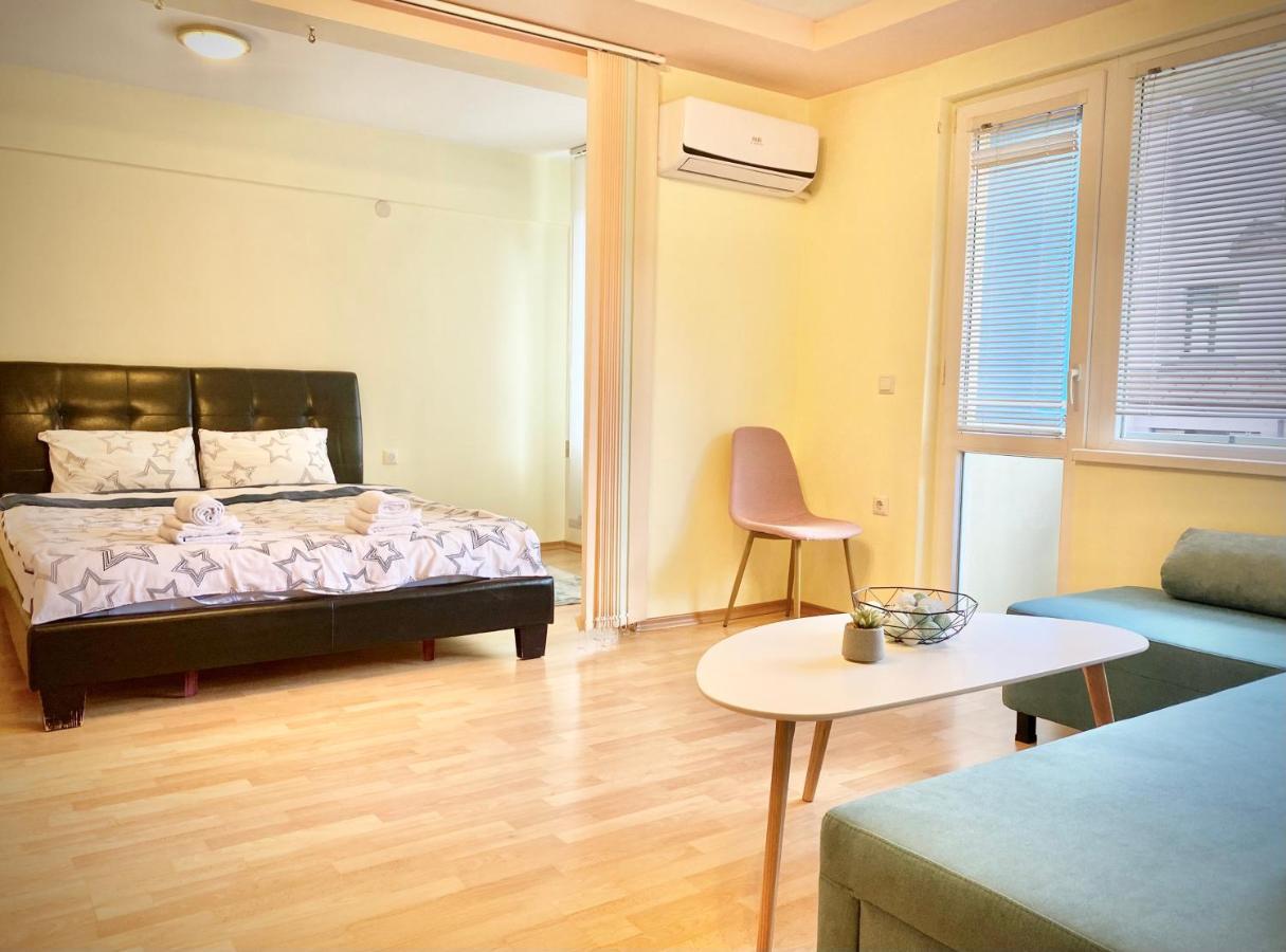 Sunny Central Apartment With Tv & Wi-Fi Stara Zagora Exteriér fotografie