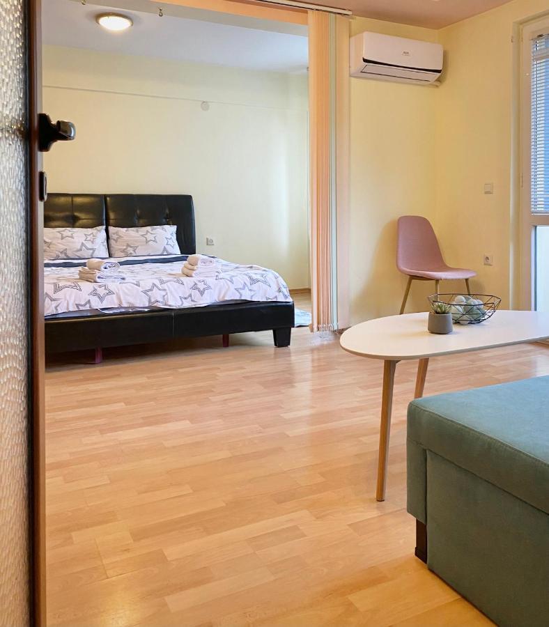 Sunny Central Apartment With Tv & Wi-Fi Stara Zagora Exteriér fotografie